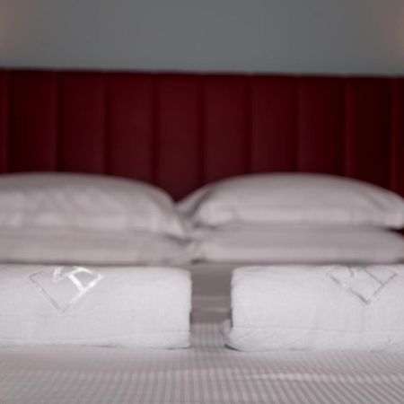 K Modern Hotel 페스키에라델가르다 외부 사진