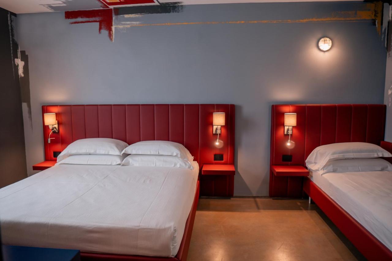K Modern Hotel 페스키에라델가르다 외부 사진